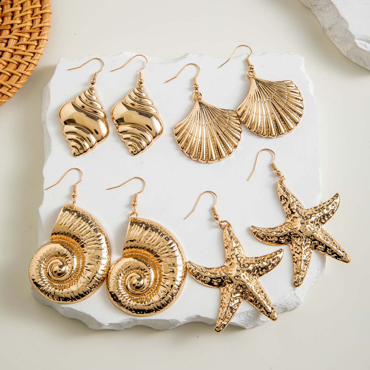 Women'S Fashion Earrings - Brincos de Estrela-do-mar Dourados, Estilo Praia