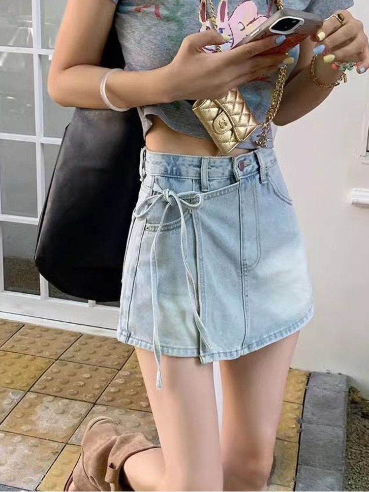 Saia-Calça Jeans Feminina de C - Denim Shorts Women avaliação e preço
