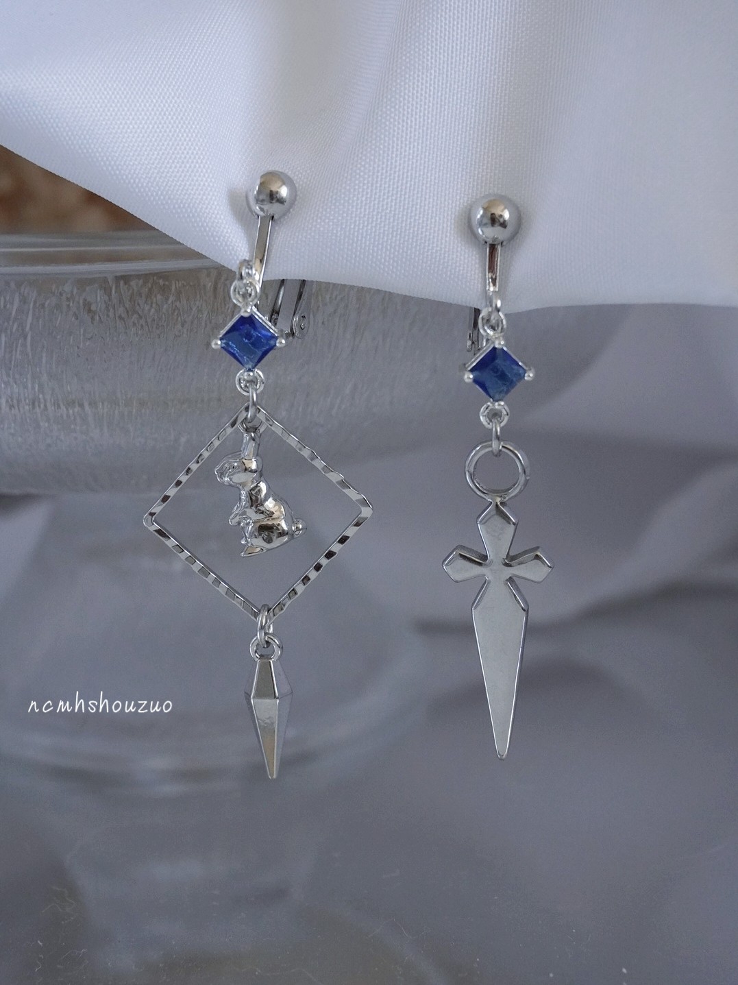 Brincos de Lohen, personagem d - Women'S Fashion Earrings avaliação e preço