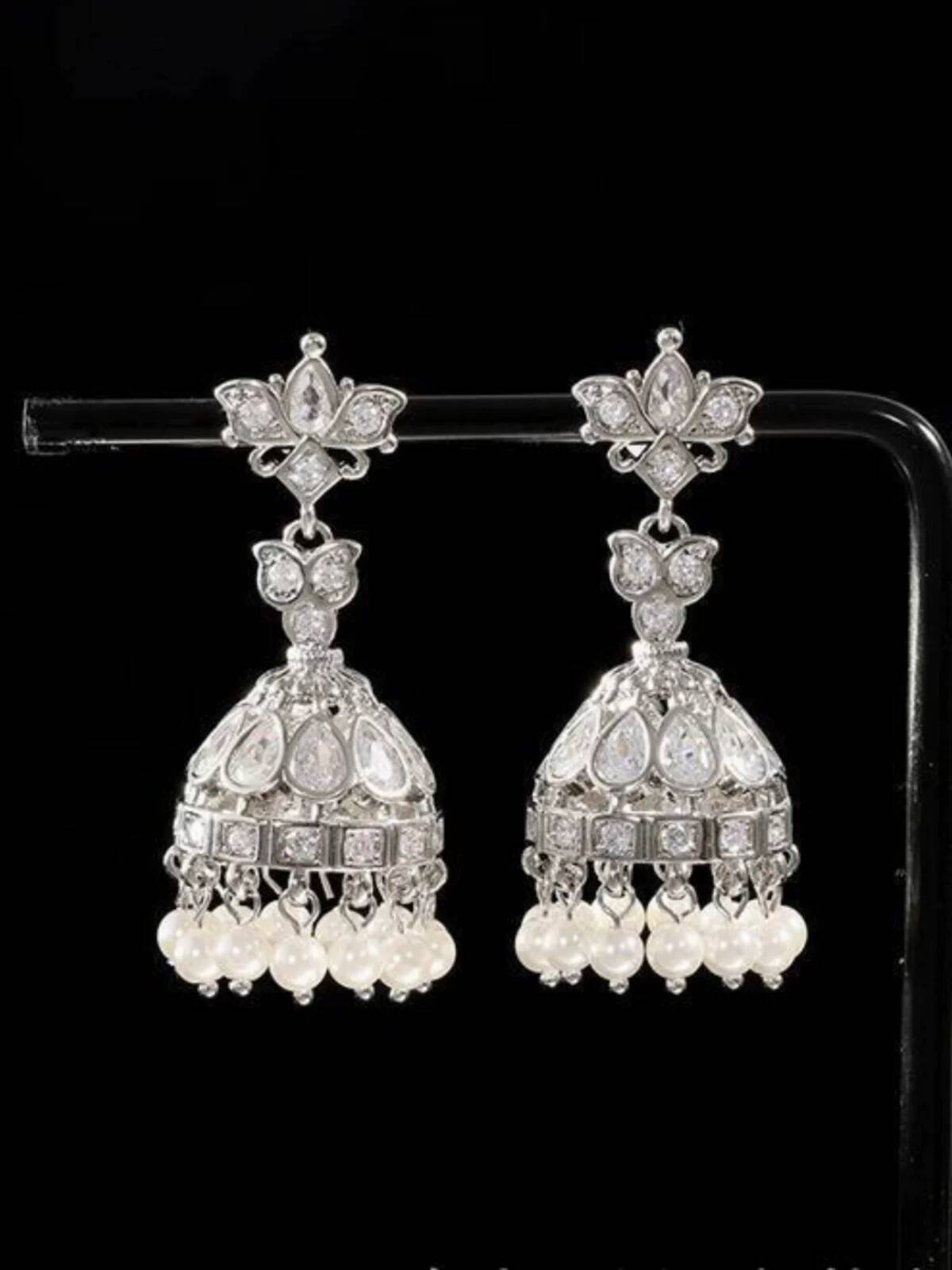 Brincos Indianos Luxuosos e Ch - Women'S Fashion Earrings avaliação e preço
